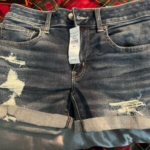 American Eagle Outfitters Midi Shorts size 6